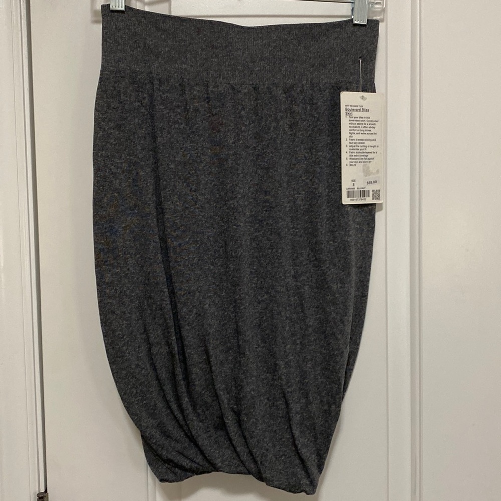 Lululemon Boulevard Bliss Skirt Size 8 (has Original Tag)